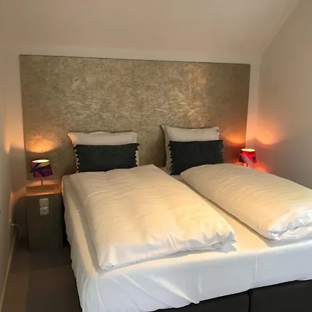 Holiday home De Madelief 6-persoons